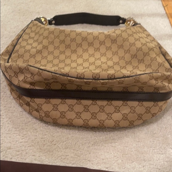 Authentic Gucci handbag ❤️❤️ - Picture 9 of 13